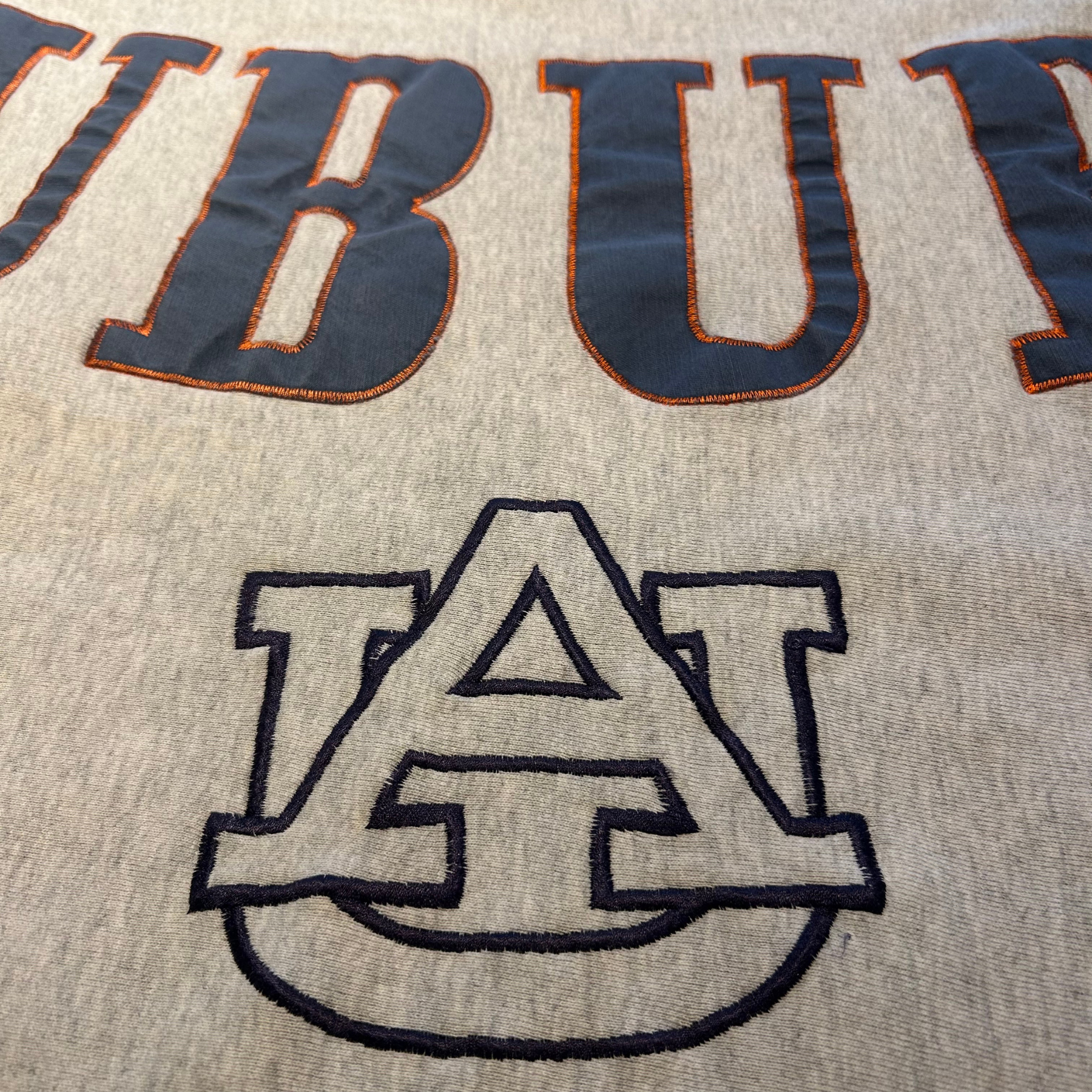 90s Auburn Spellout Sweatshirt - L/XL