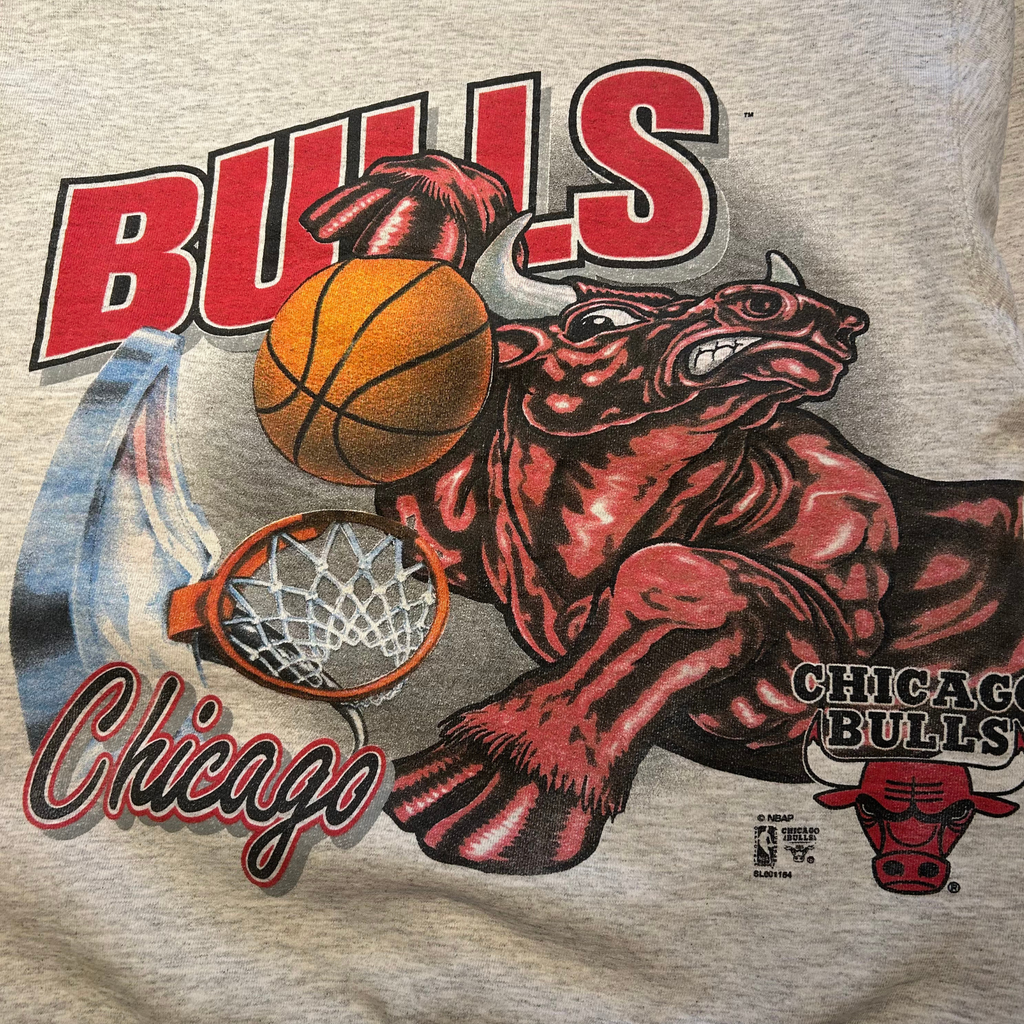 90s Chicago Bulls Wraparound Sweatshirt - L/XL