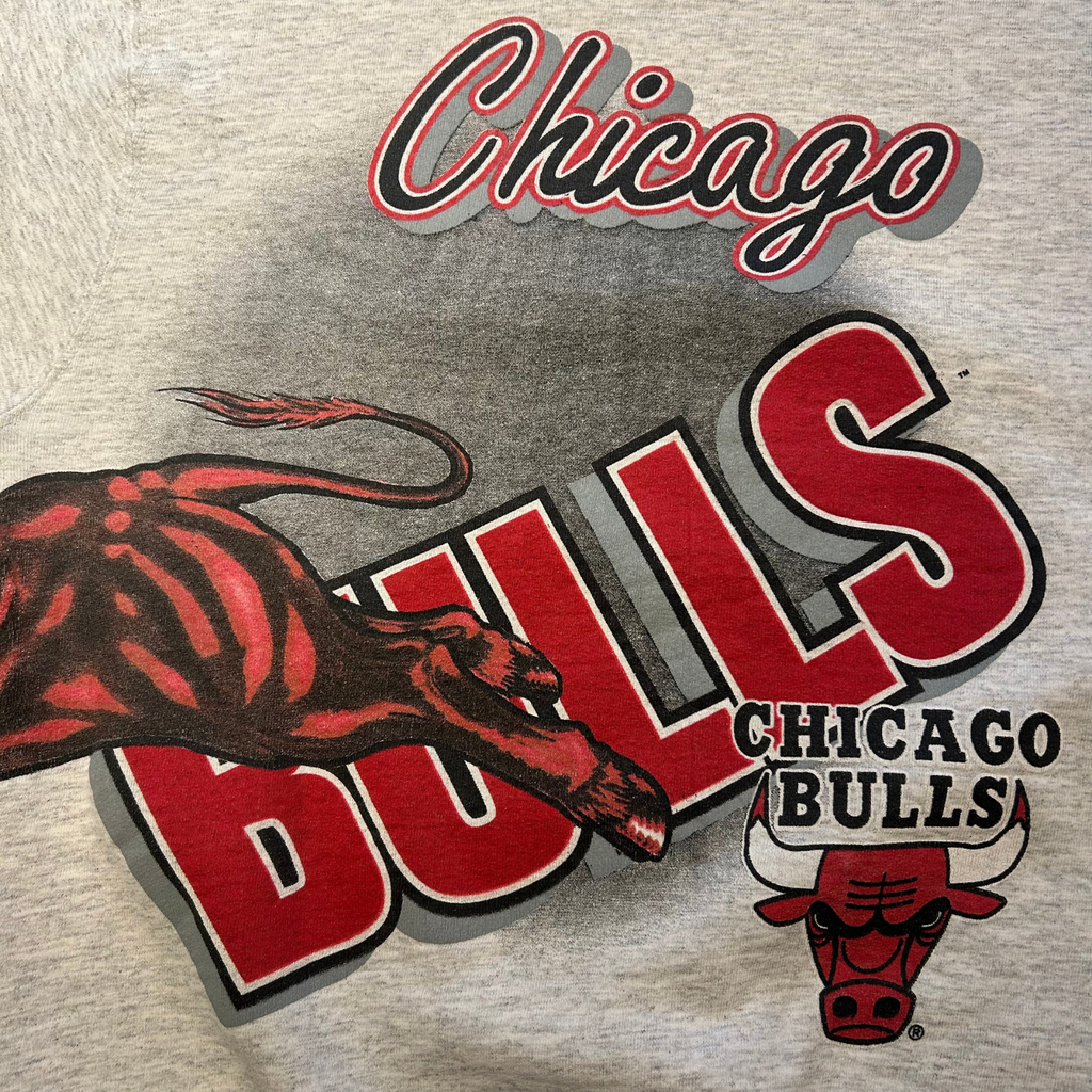 90s Chicago Bulls Wraparound Sweatshirt - L/XL