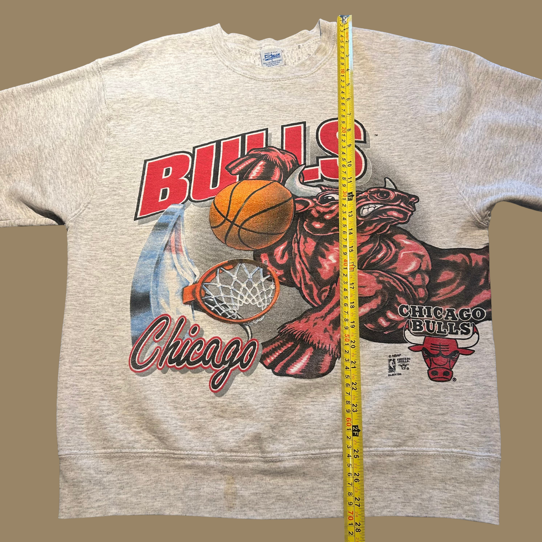 90s Chicago Bulls Wraparound Sweatshirt - L/XL