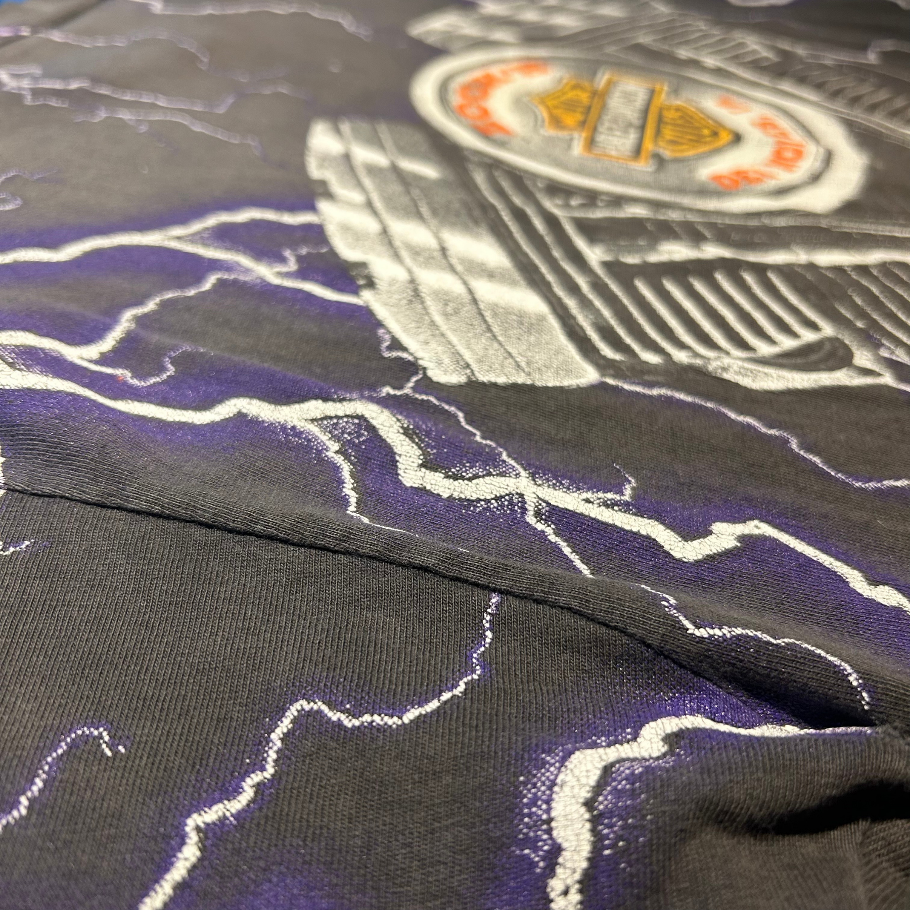 90s Faded Harley Davidson Thunder & Lightning Shirt - L/XL