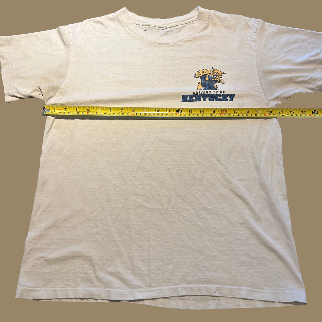 90s Distressed Kentucky Basketball Shirt - M/L