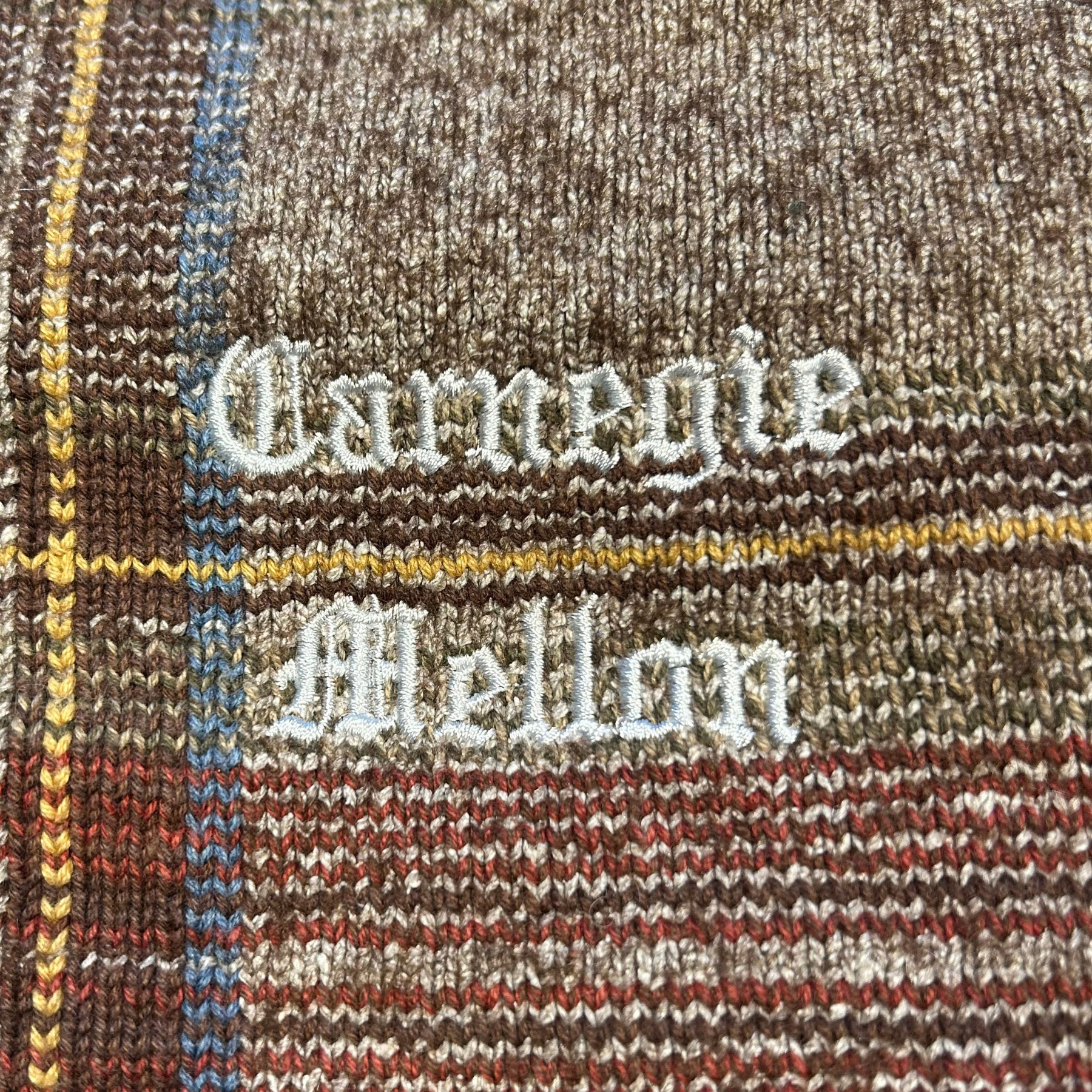 039 - XS/S - 28% Silk, 18% Wool