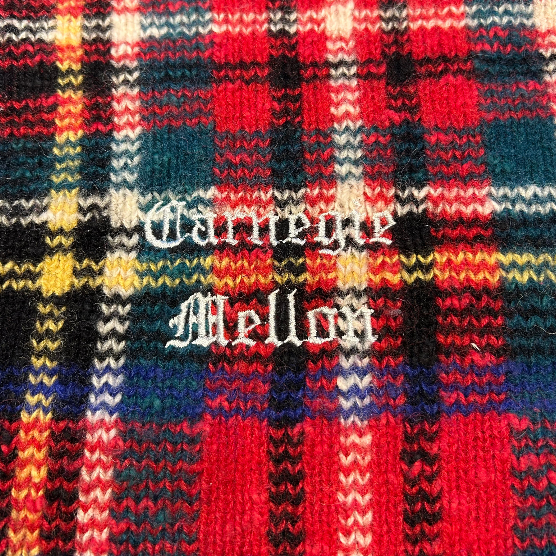 093 - S/M - 72% Wool, Hand Intarsia