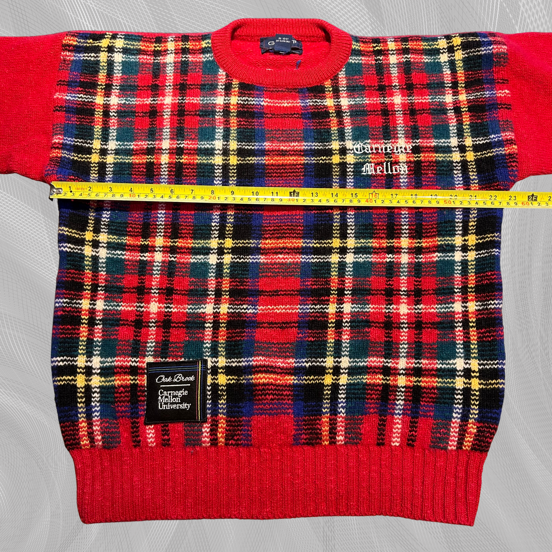 093 - S/M - 72% Wool, Hand Intarsia