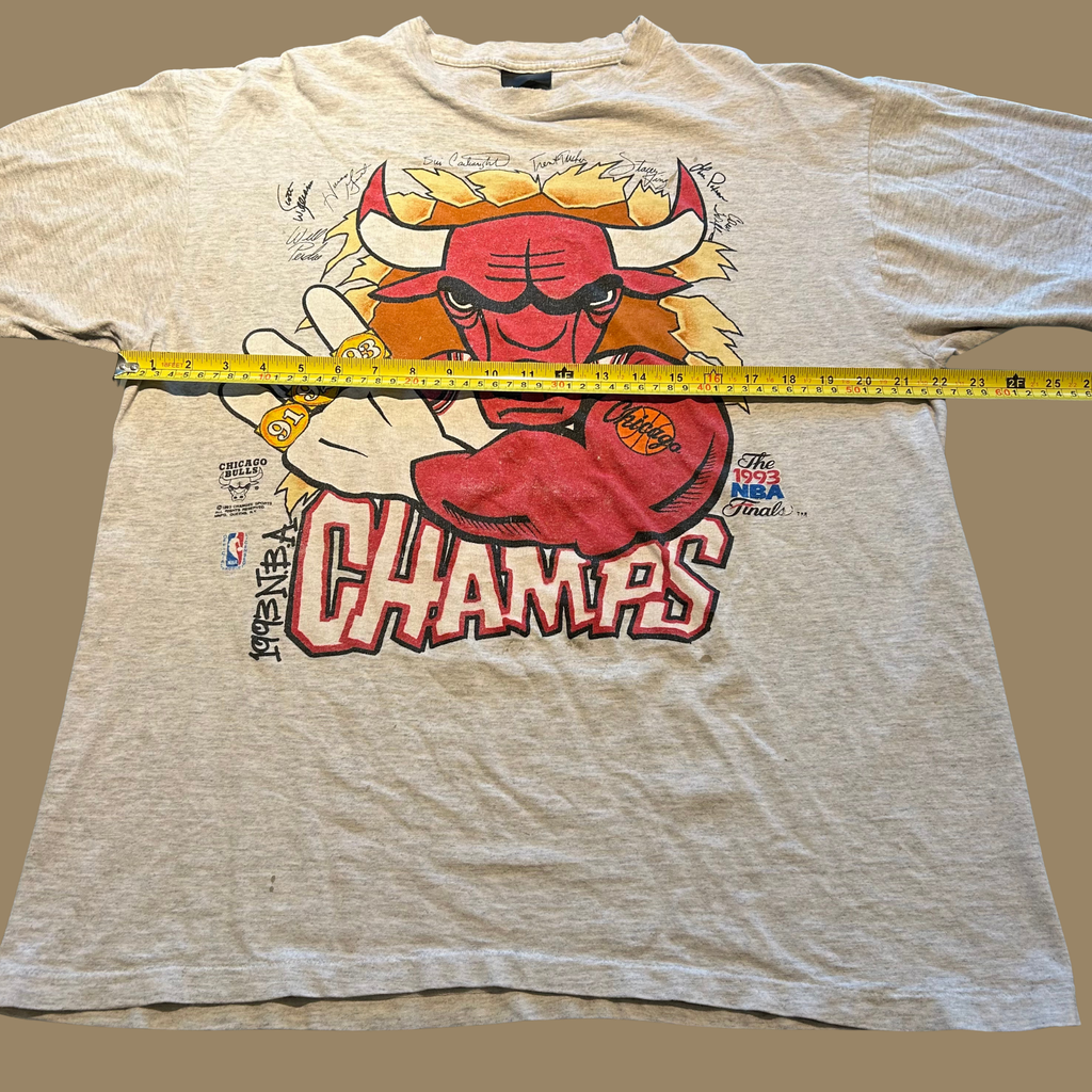1993 Chicago Bulls 3 Peat Shirt - L/XL