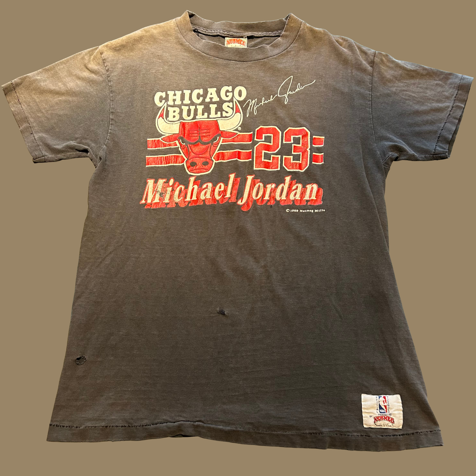 1989 Faded Michael Jordan Chicago Bulls Shirt - M/L – Oak Brook