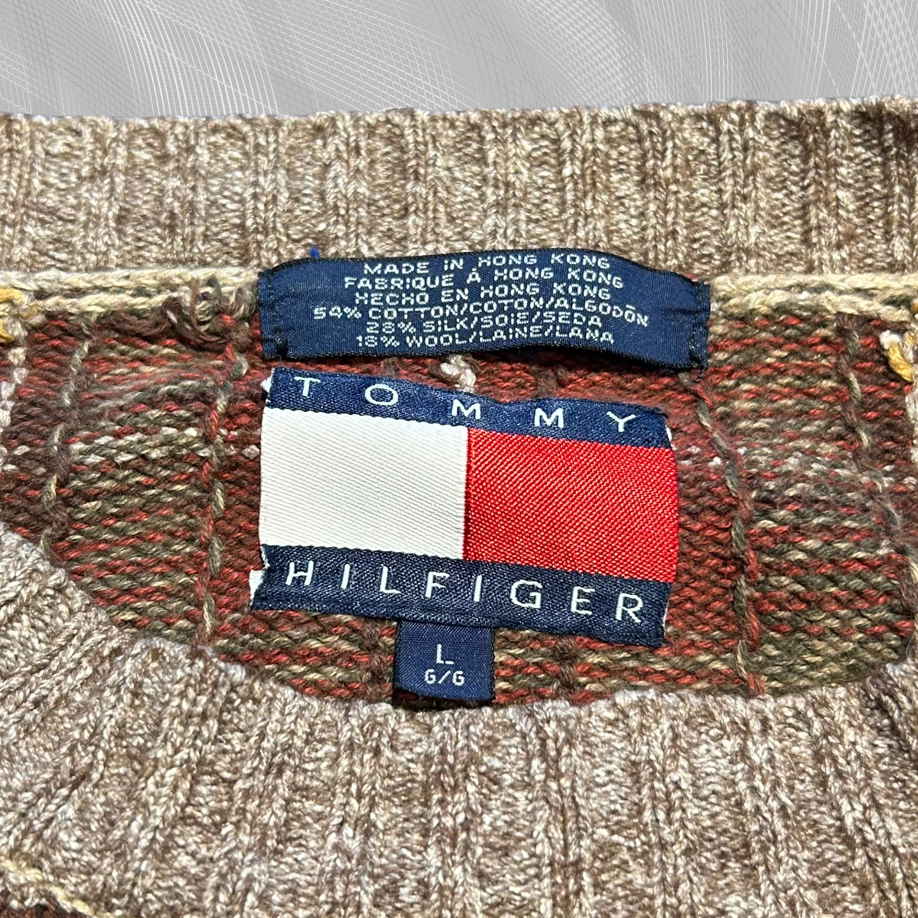 039 - XS/S - 28% Silk, 18% Wool