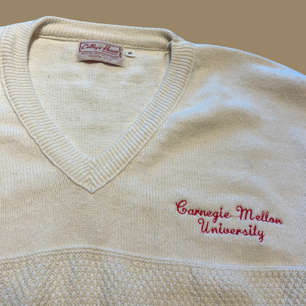 80s CMU V Neck Knit Sweater - XL/XXL