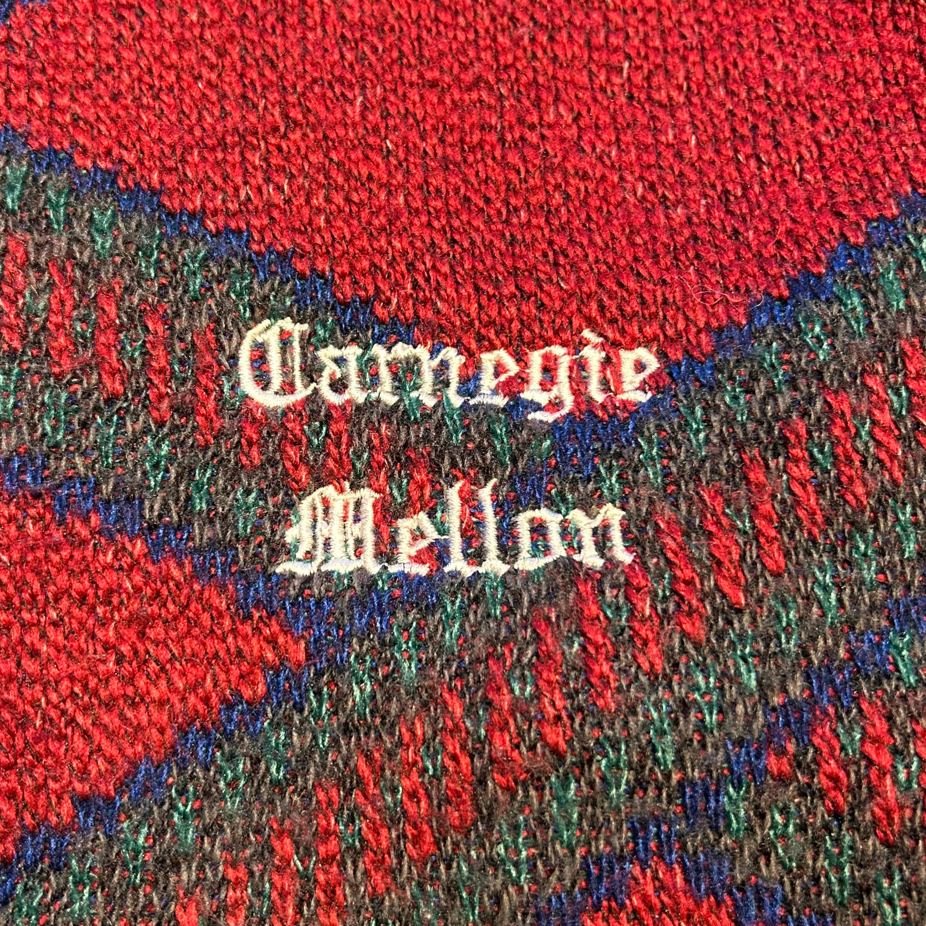 048 - M/L - 100% Wool