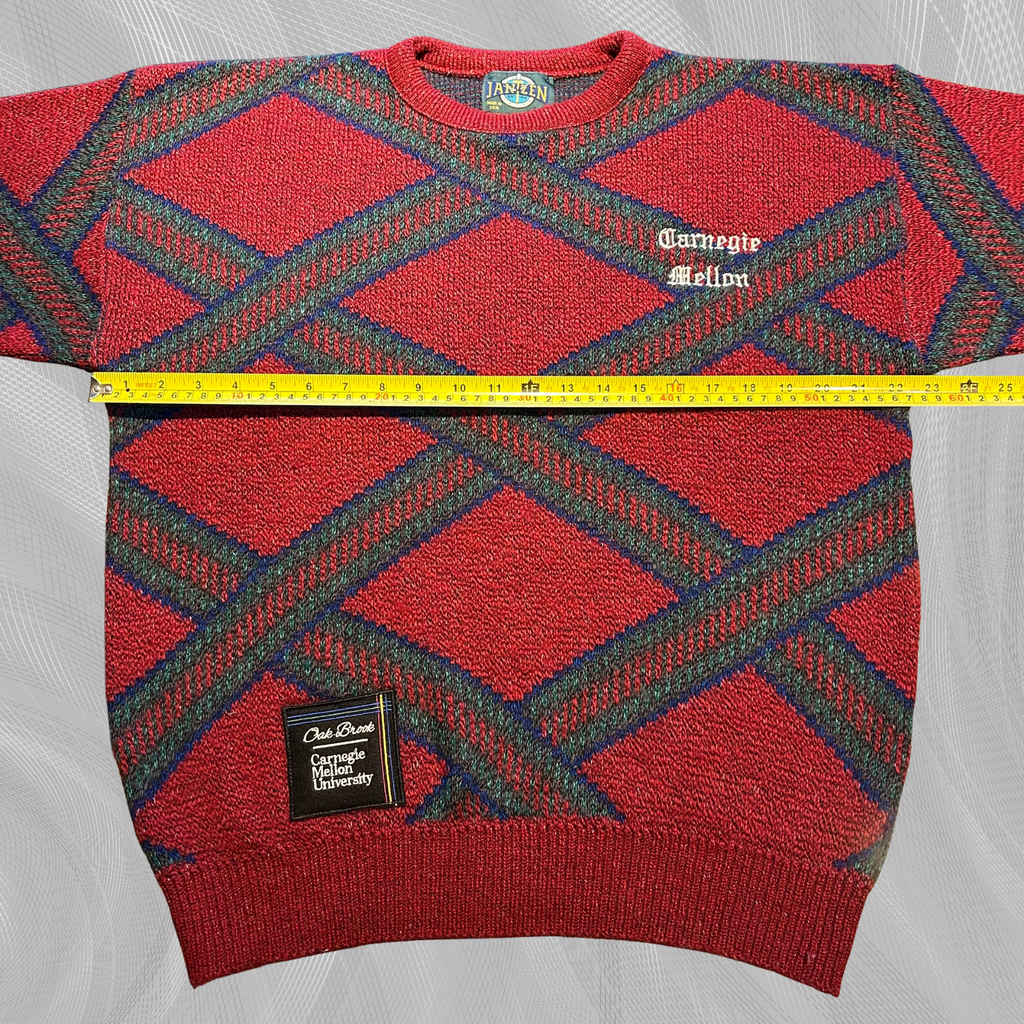 048 - M/L - 100% Wool