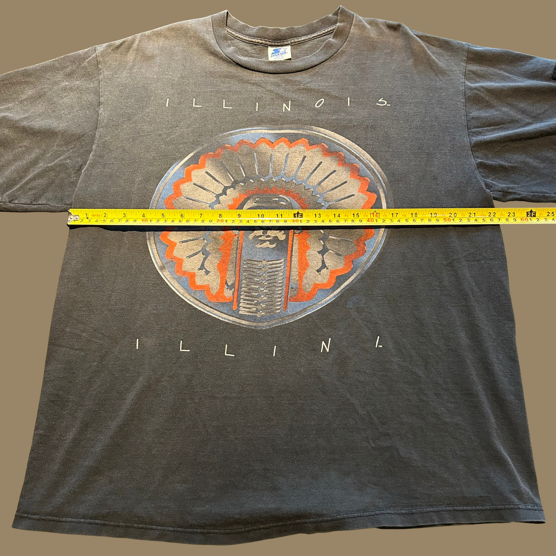 90s Faded University of Illinois Fighting Illini Shirt - L/XL