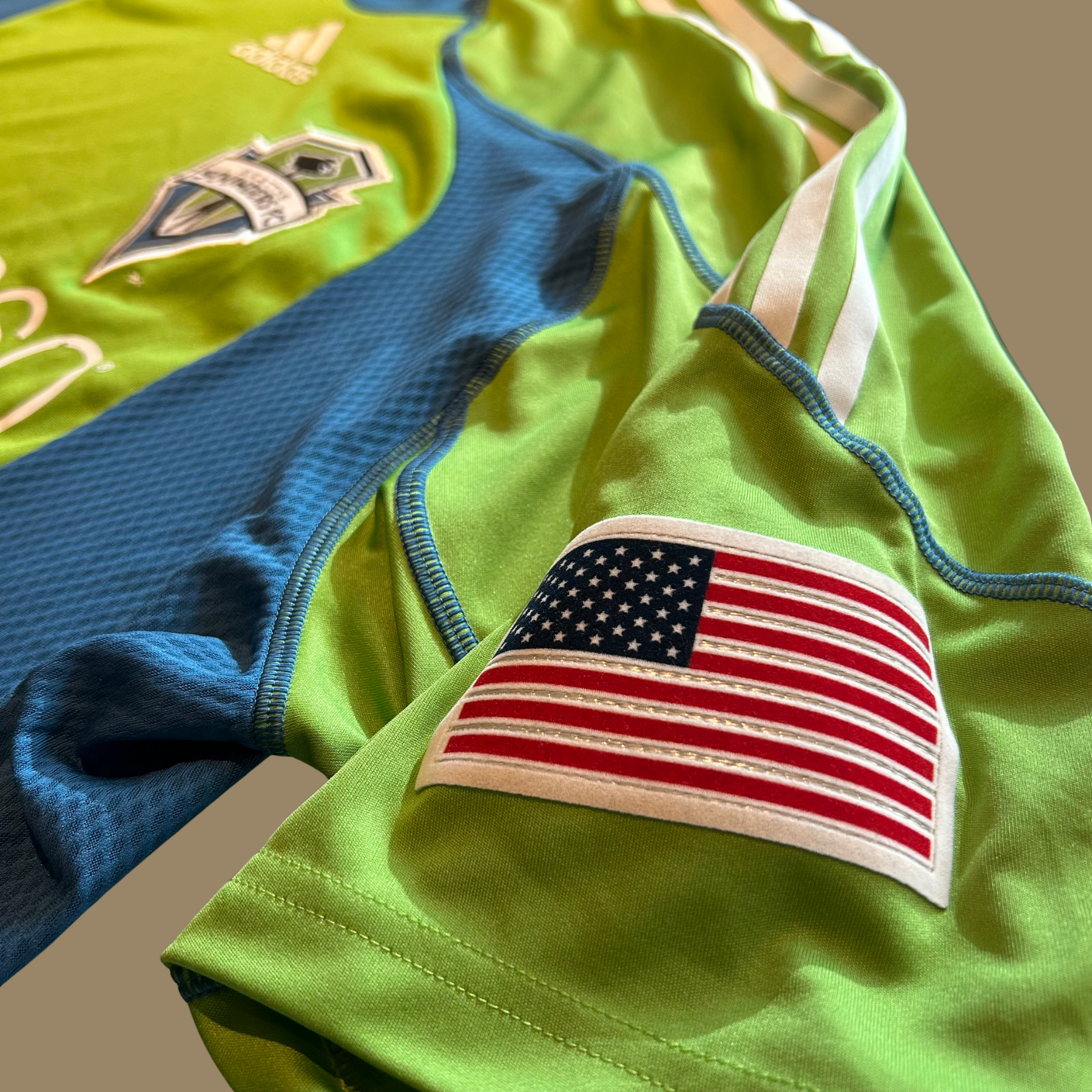 2009/10 Seattle Sounders Jersey - L/XL