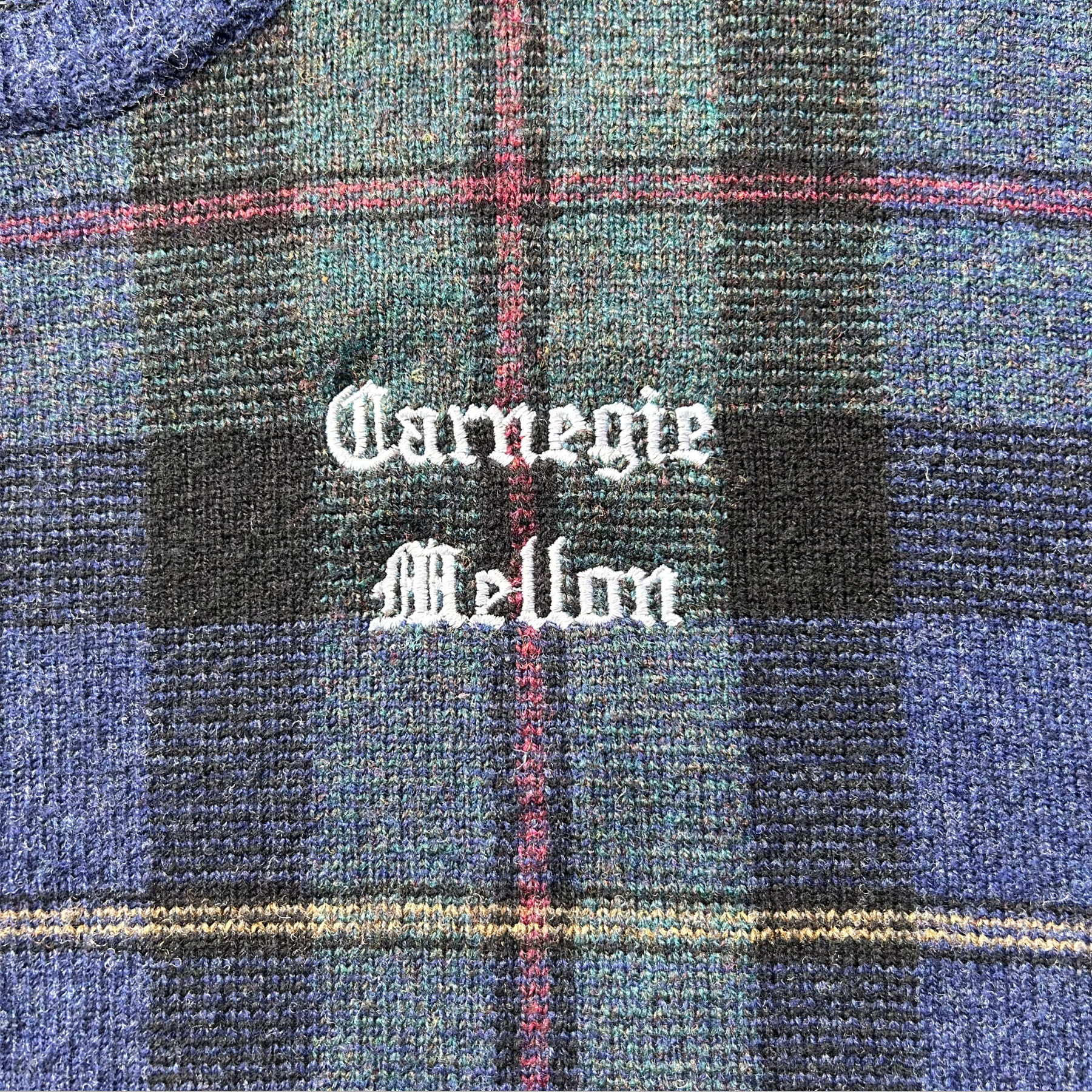013 - M/L - 100% Wool